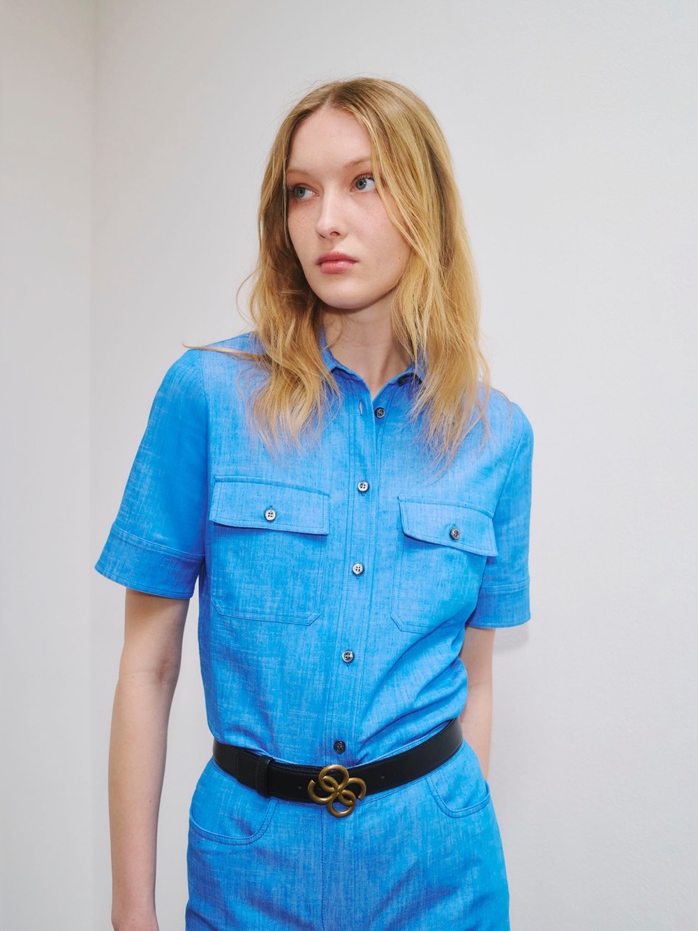 Callas Milano Vesper Short Sleeve Shirt in Bright Indigo, Size 40 (US 4, Small)